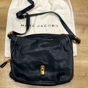 Marc Jacob black leather shoulder bag with great gold toned hardware.